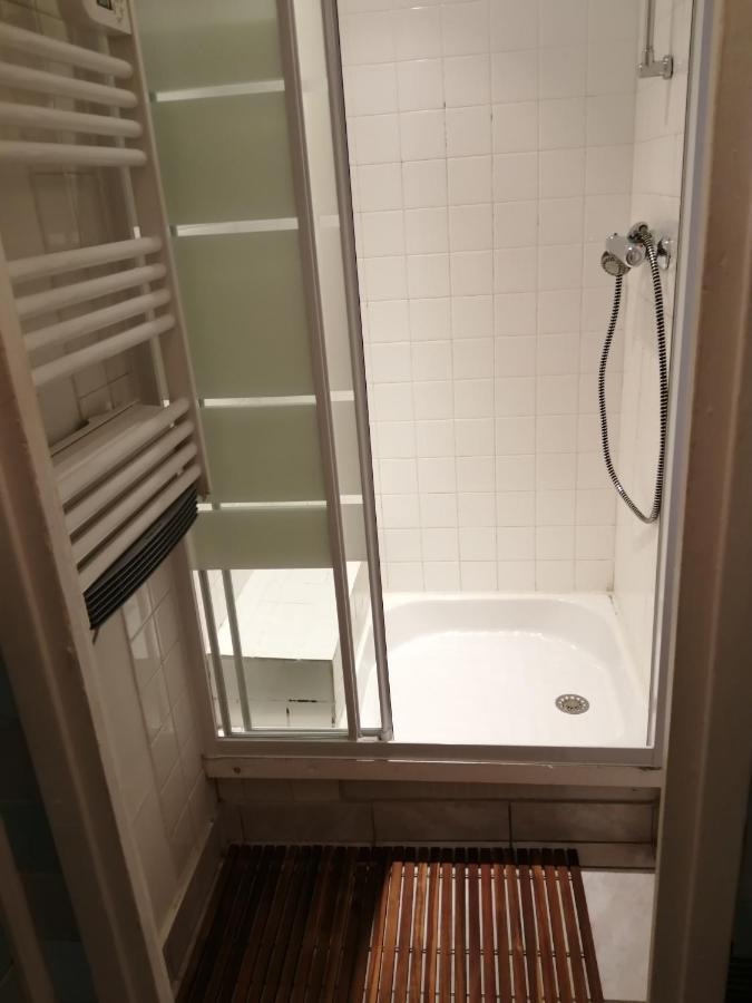Appartement Type F2 Proche Paris 25 Km Andilly  Екстериор снимка